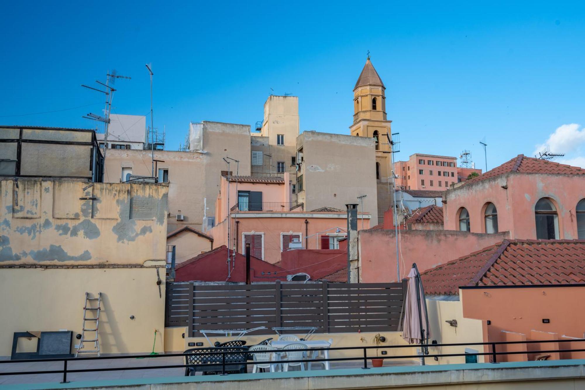 Ferienwohnung Perle Gemelle In Marina Cagliari Exterior foto